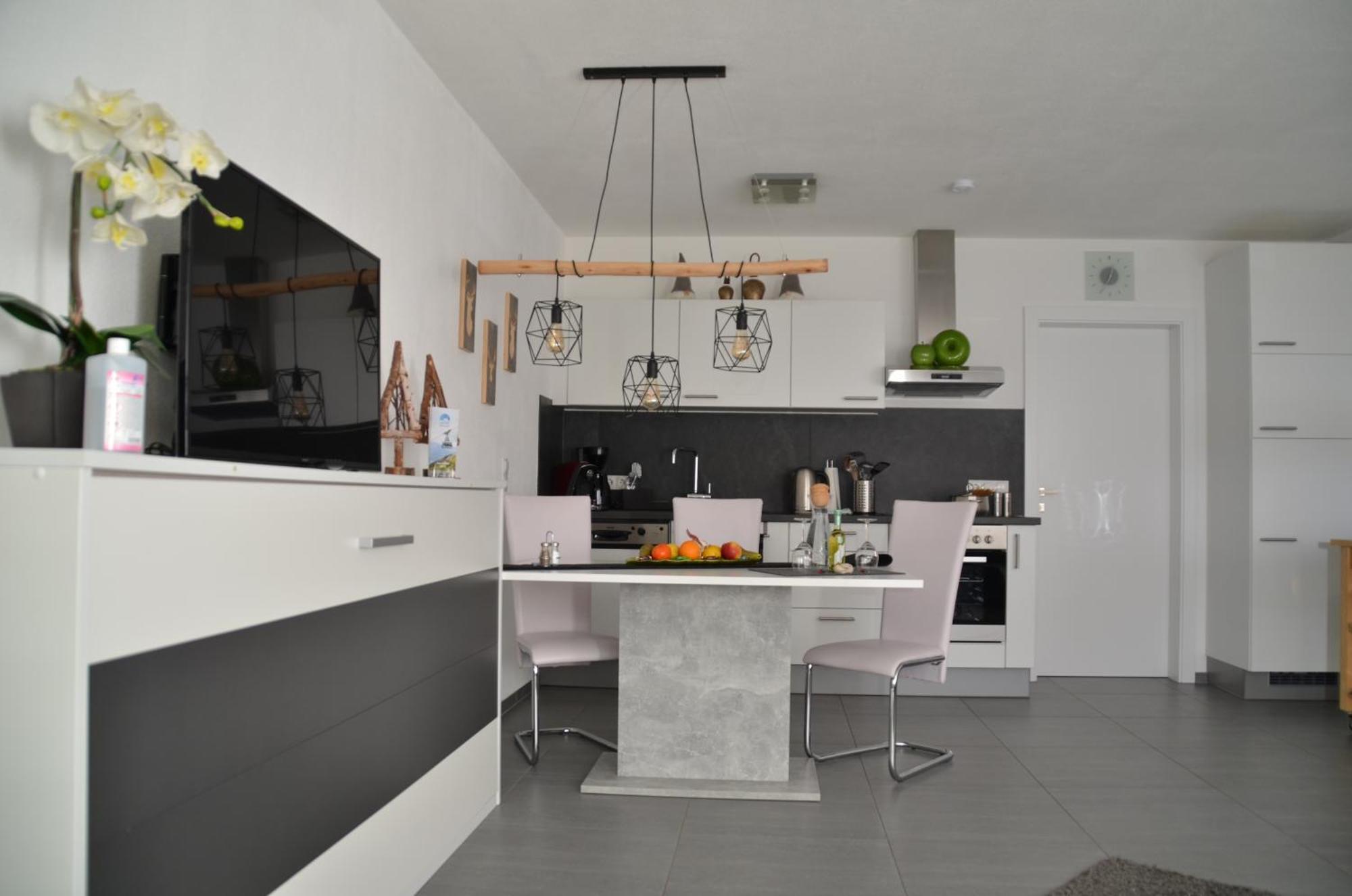 Apart Van Der Heyd Prutz Luaran gambar